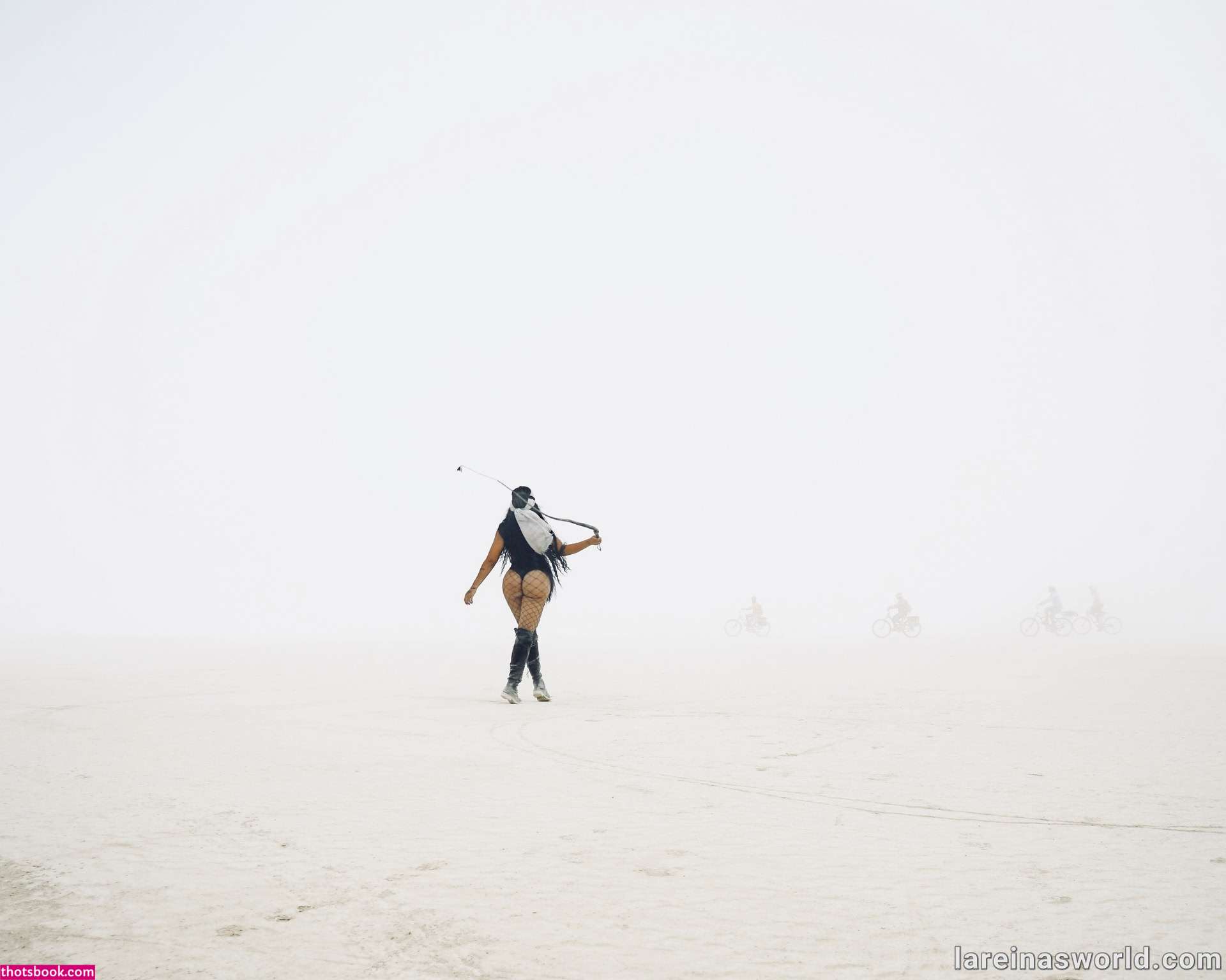 La Reina Shaw Photo #24