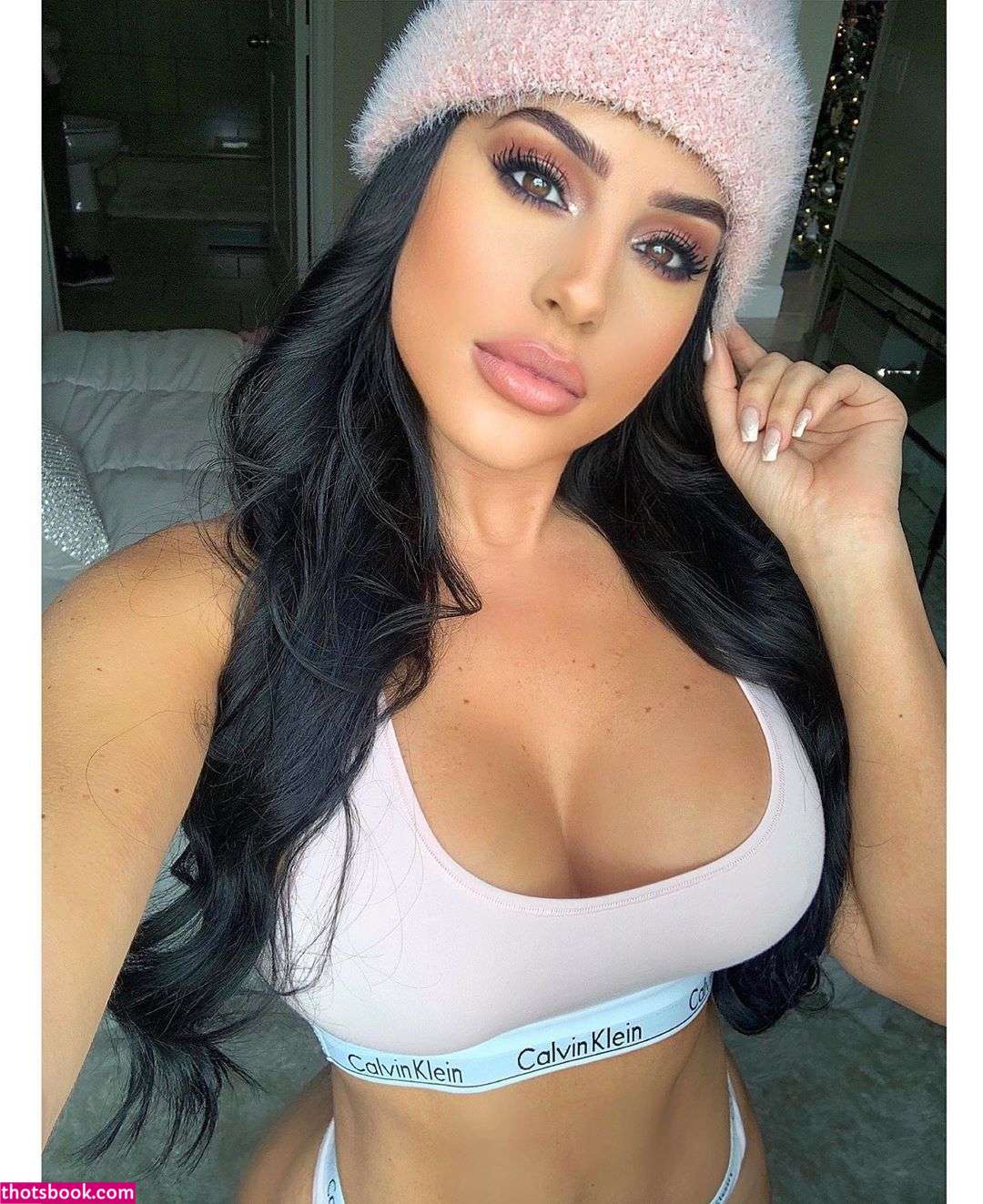 Stephanie Acevedo Photo #40