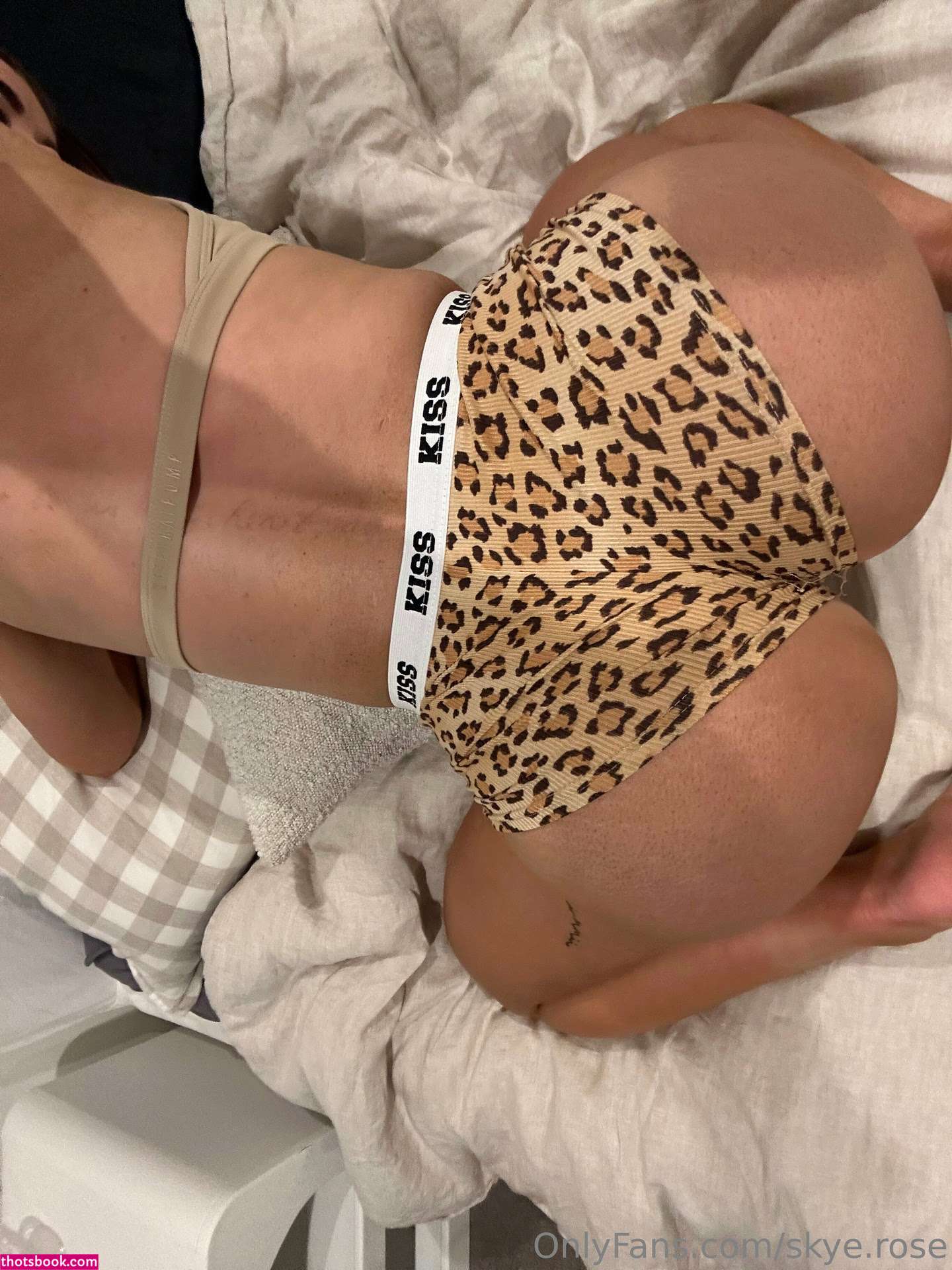 Skye Sutton Photo #114