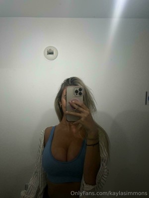 Kayla Simmons Post #33