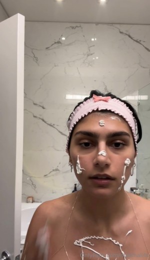 Mia Khalifa Photo #615