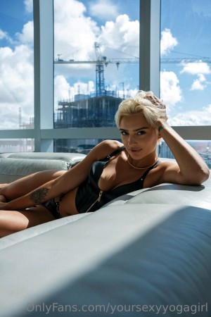 Allie Alina Photo #10