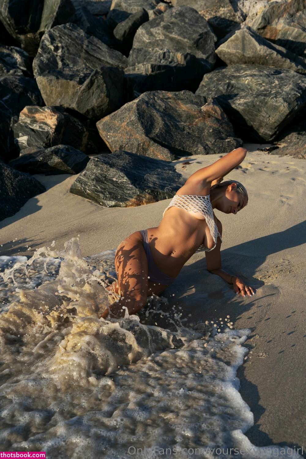 Allie Alina Photo #33