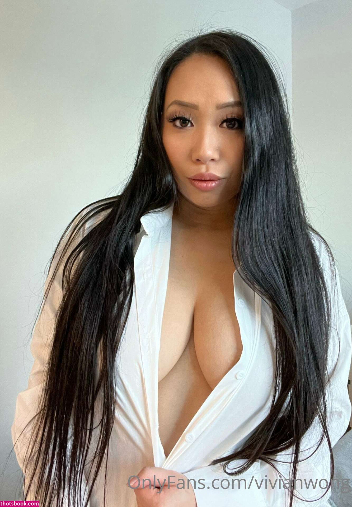 Vivian Wong Photo #14