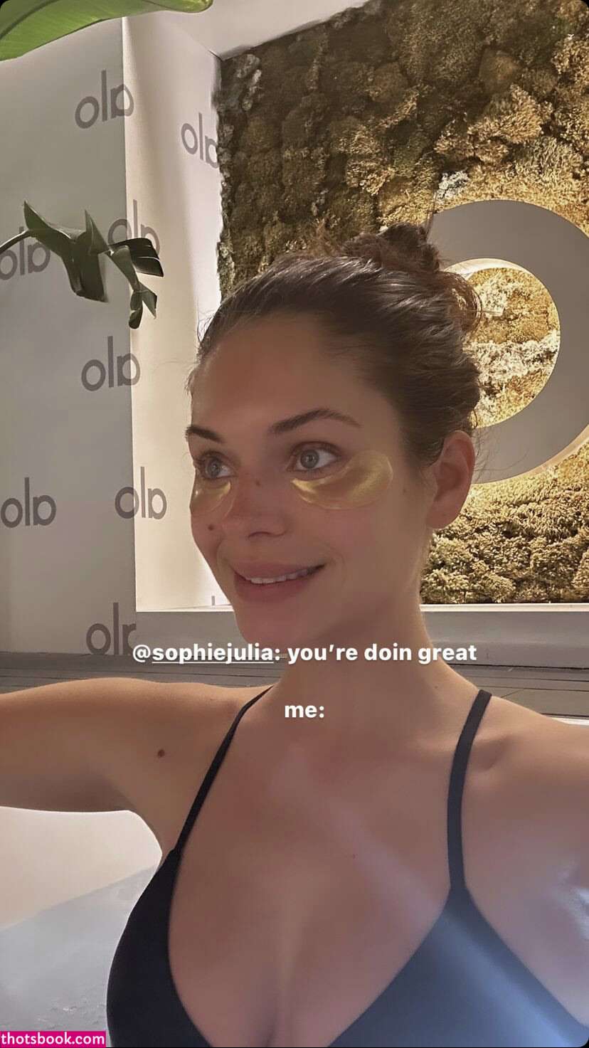 Alyssa Lynch Photo #102