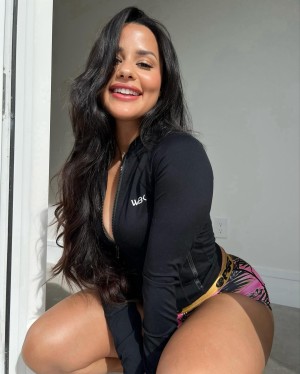 Katya Elise Henry Photo #39