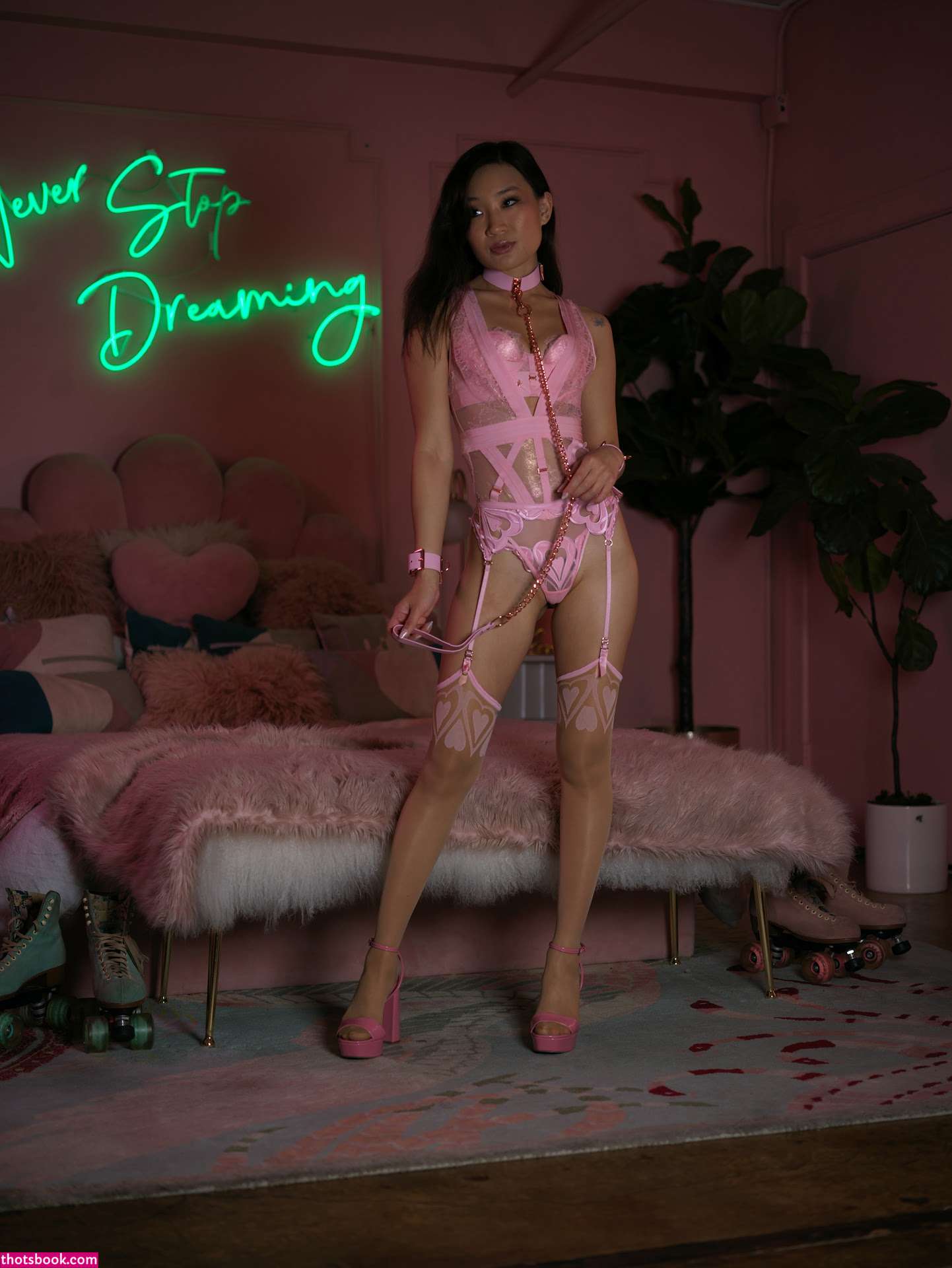 Jeannie Elise Mai Photo #58