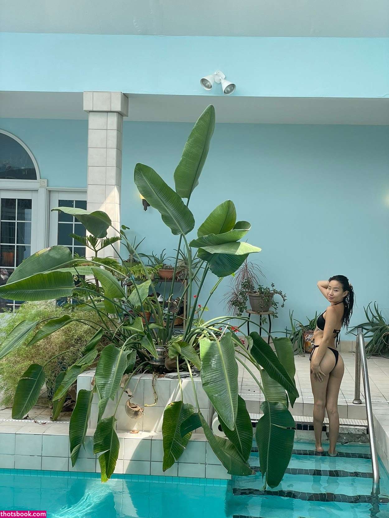 Jeannie Elise Mai Photo #70