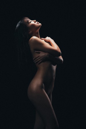 Jeannie Elise Mai Photo #84