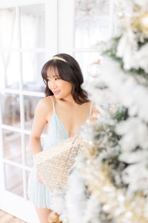 Jeannie Elise Mai Photo #107