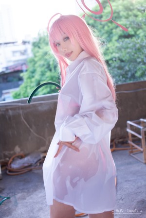 Yangyi Photo #124
