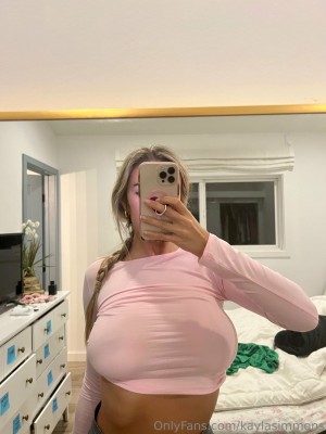 Kayla Simmons Post #35