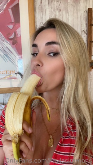 Kayla Simmons Post #36