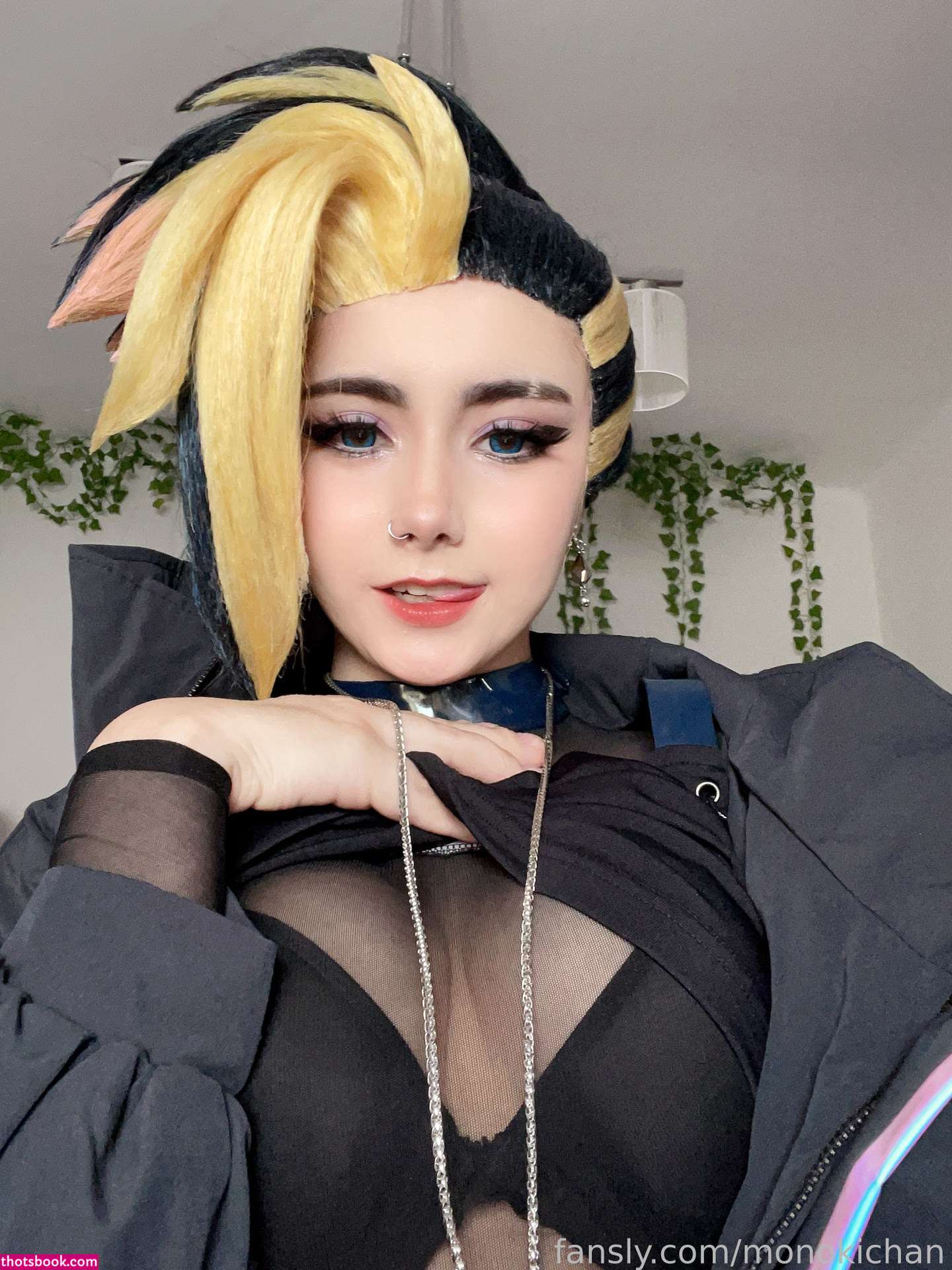 Monokichan Photo #180