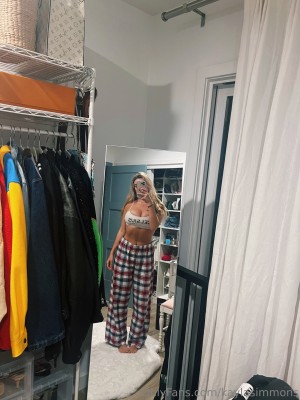 Kayla Simmons Photo #157