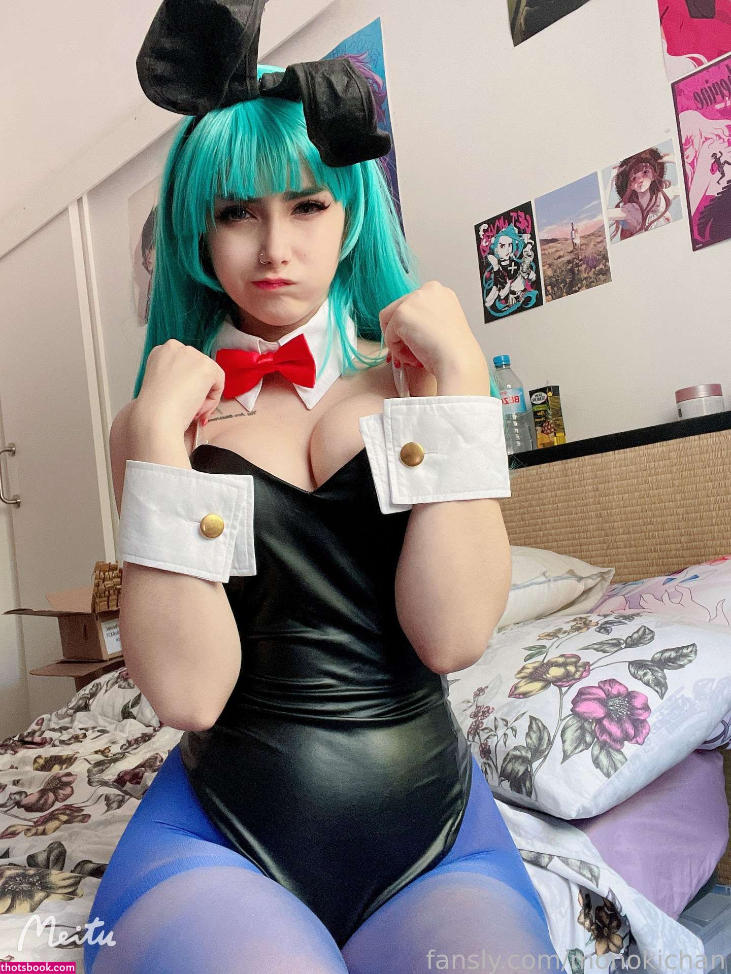 Monokichan Photo #340