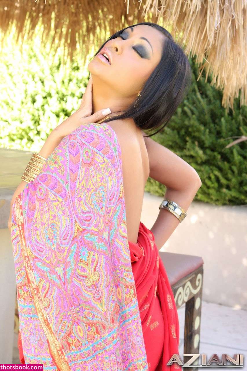 Priya Anjali Rai Photo #96