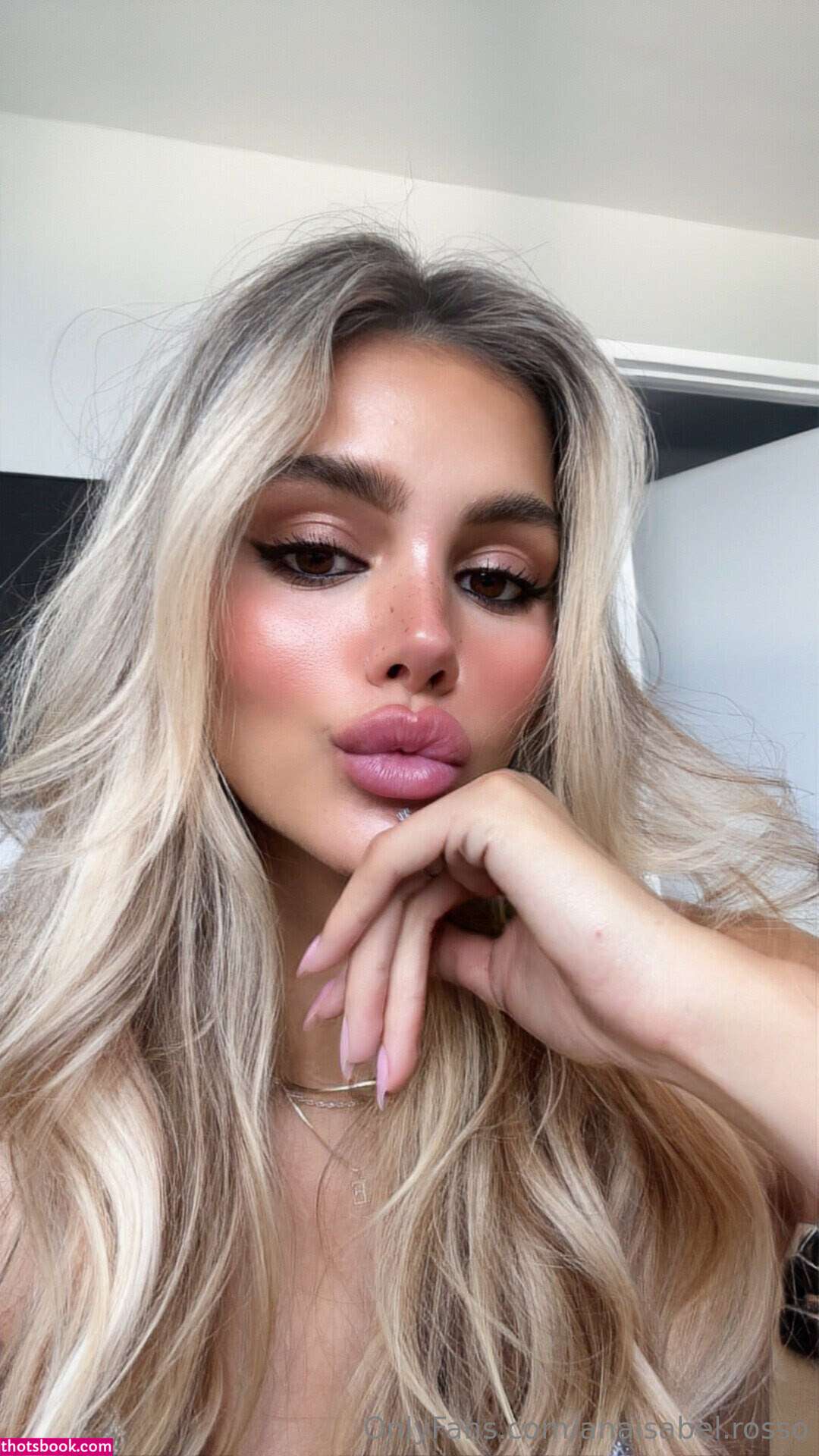 Anaisabel Rosso Photo #84