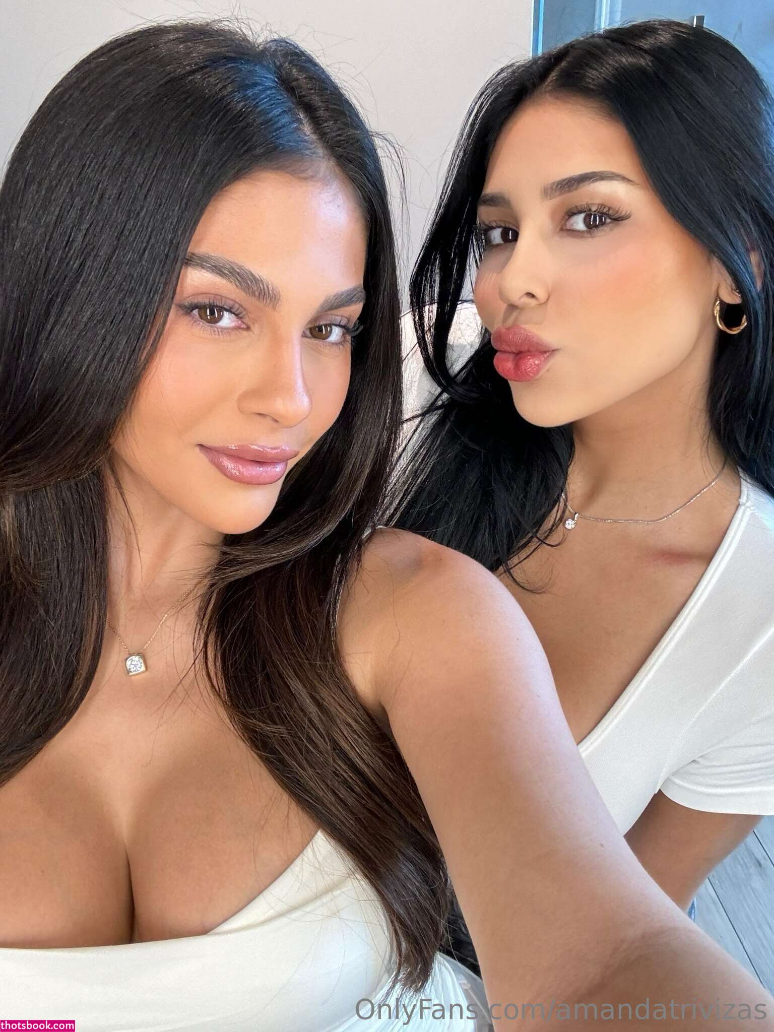 Amanda Trivizas Photo #153