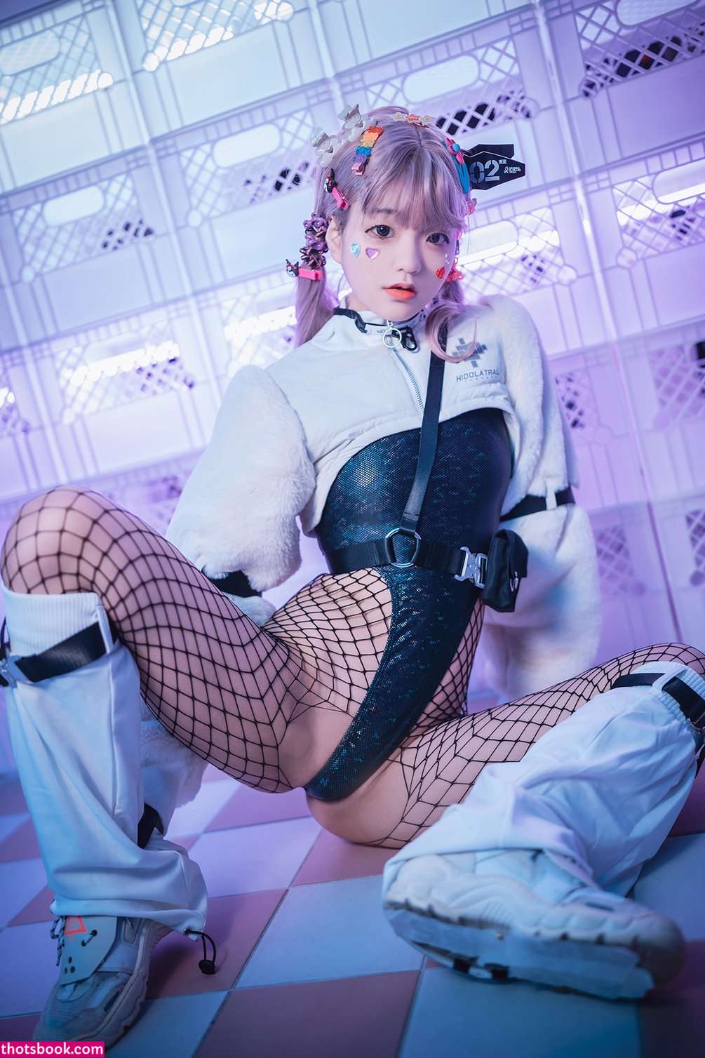 Djawa Jenny Photo #6