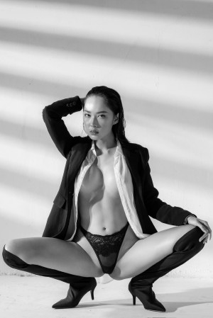 Tharinton Donmuenstri Photo #8