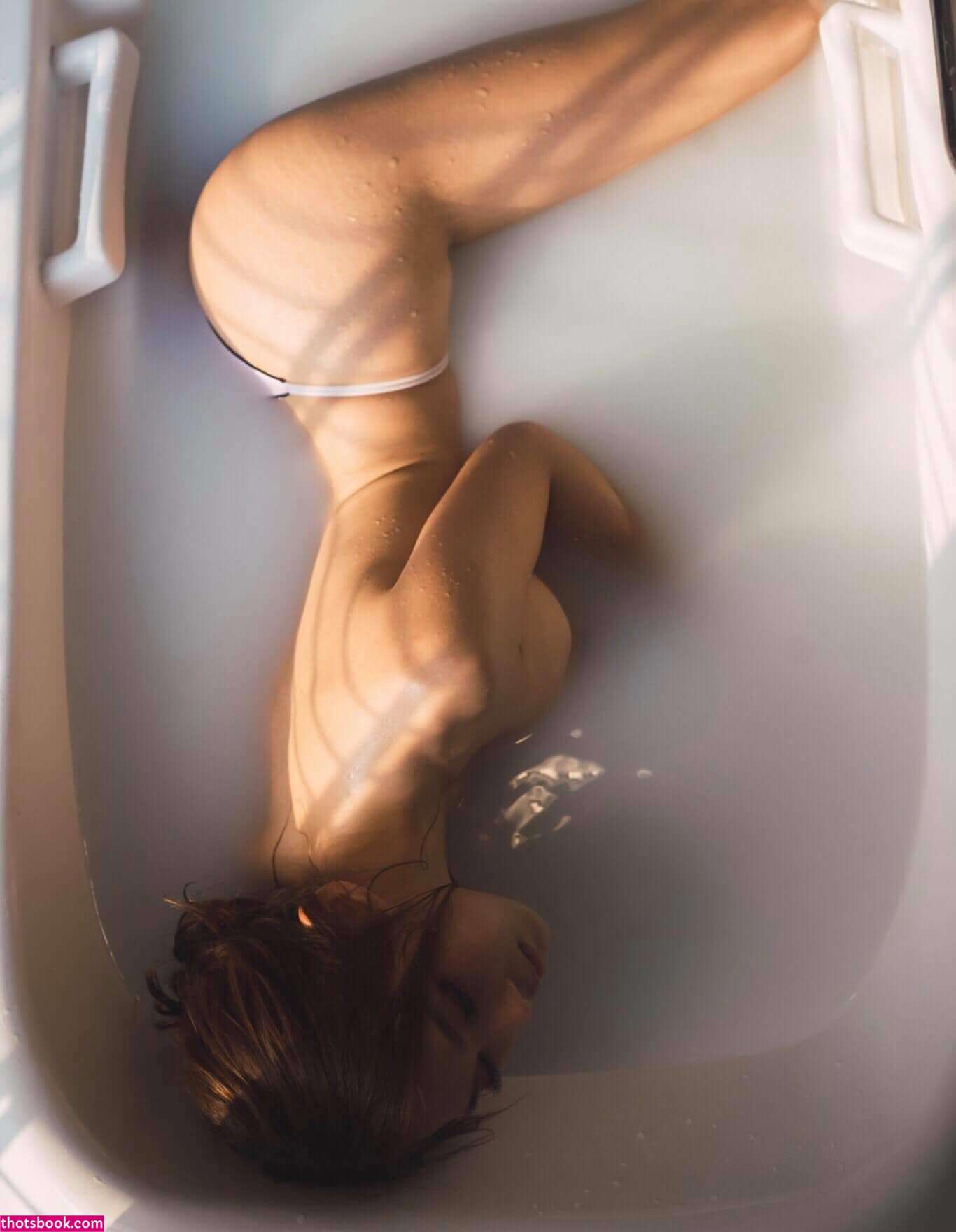 Tharinton Donmuenstri Photo #37