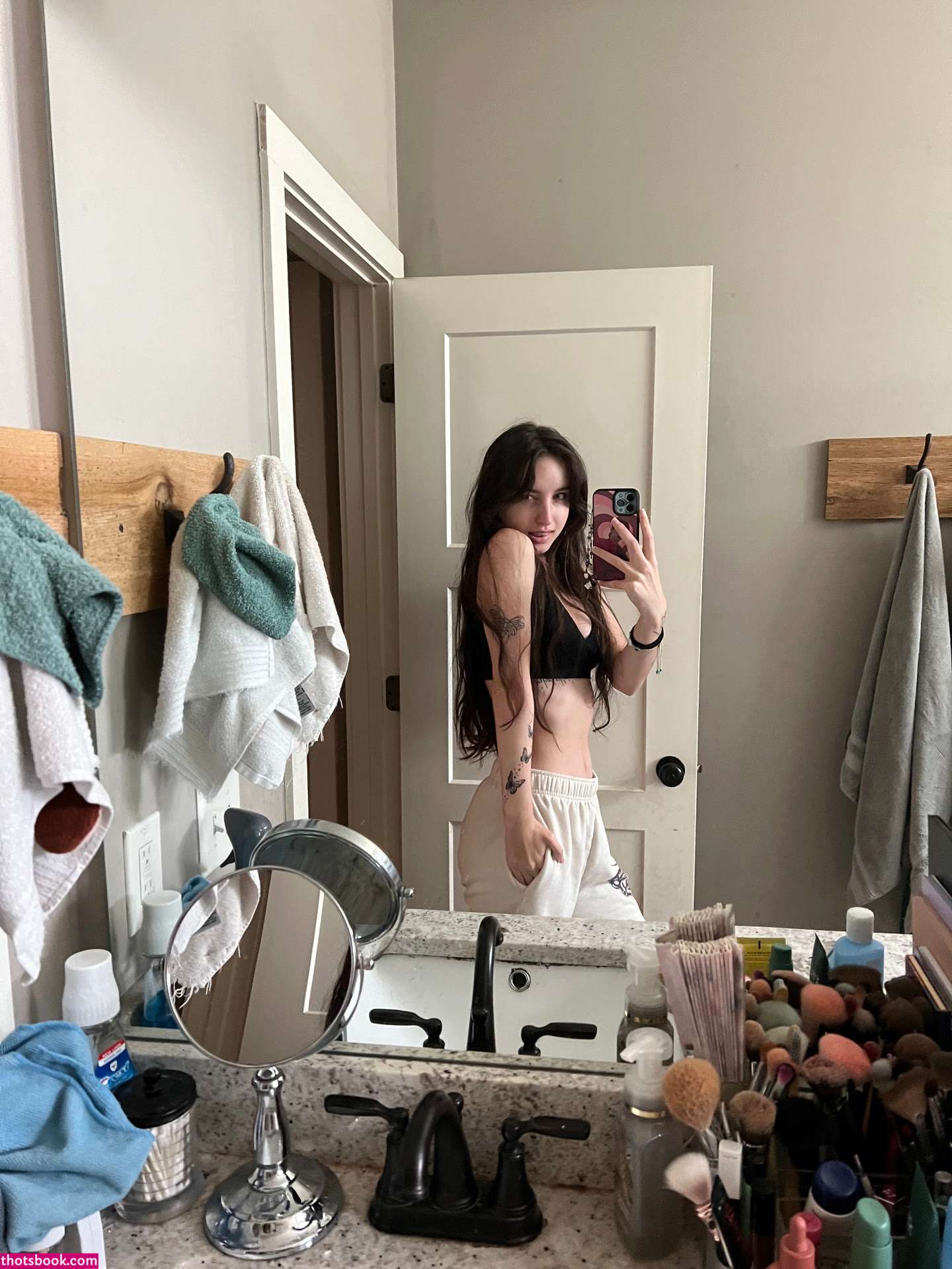 beebee ASMR Photo #81