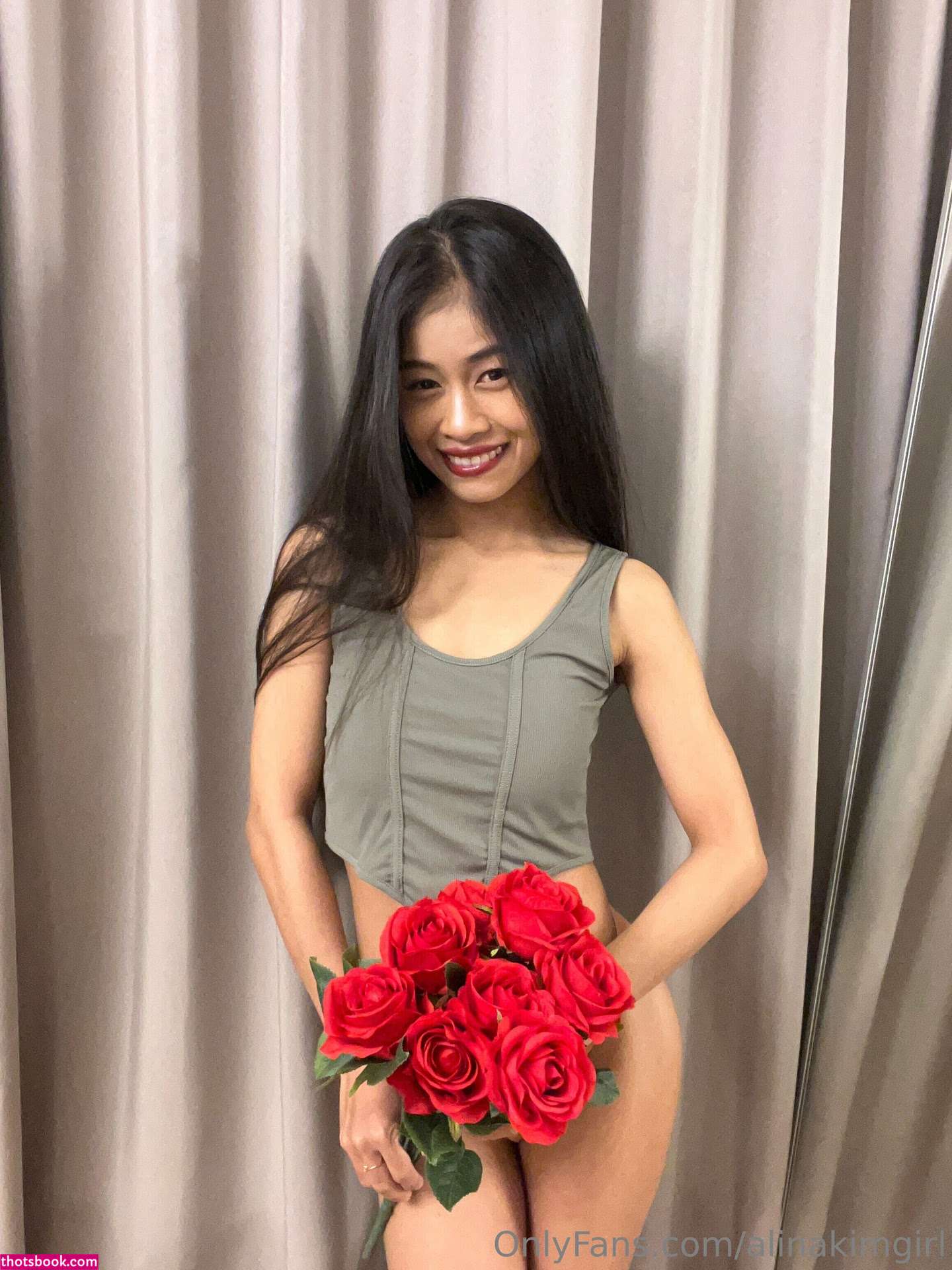 Tinyalina Photo #115