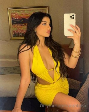 Alishbasheikh Photo #16