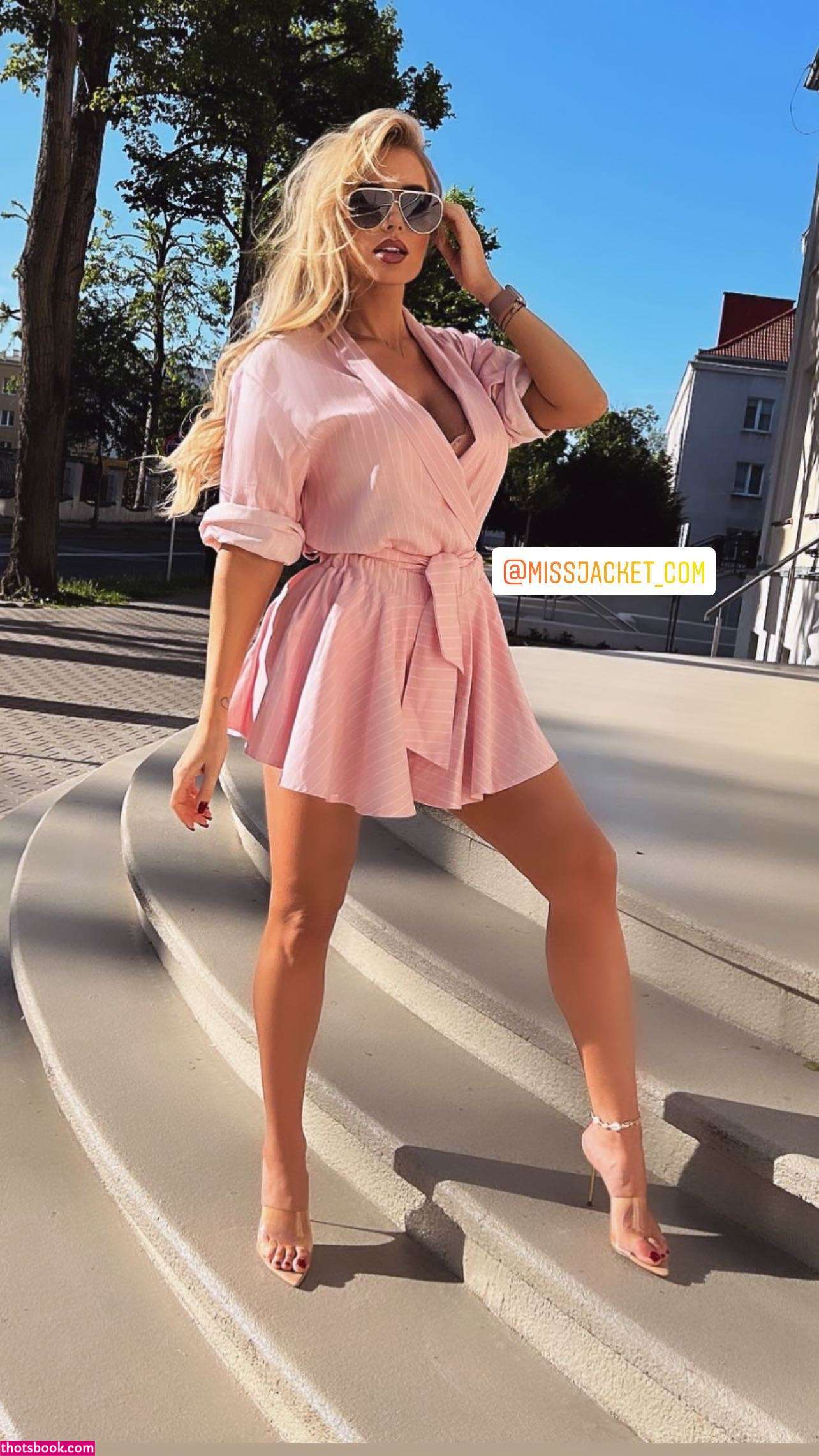 Noele Natalia Photo #13