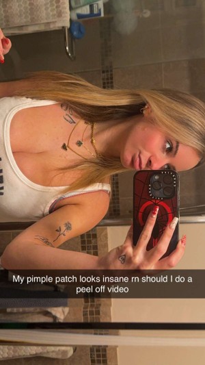 Kaitlyn Krems Photo #126