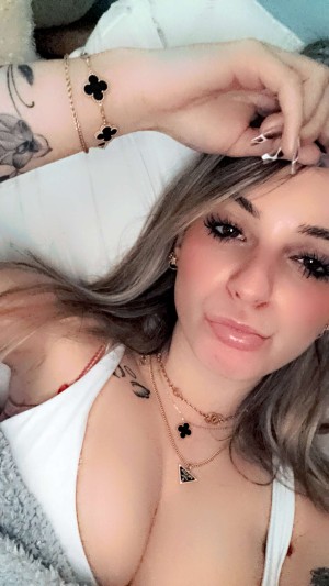 Kaitlyn Krems Photo #205