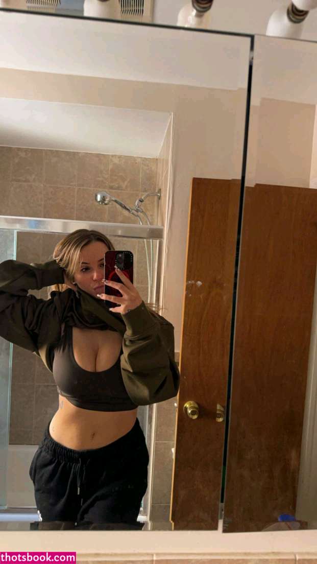 Kaitlyn Krems Photo #222