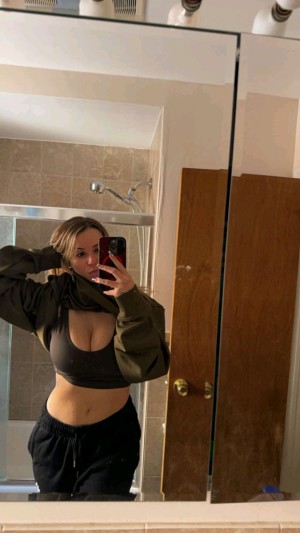 Kaitlyn Krems Post #12