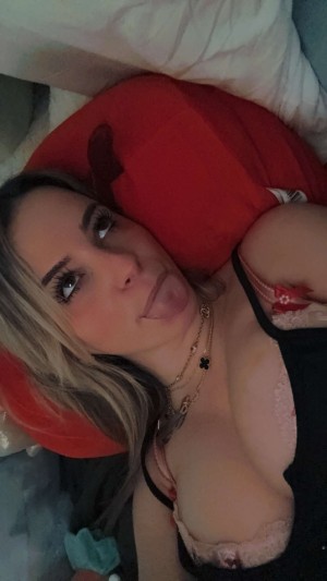 Kaitlyn Krems Photo #277