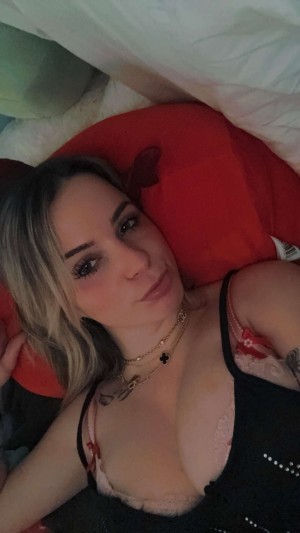 Kaitlyn Krems Photo #278