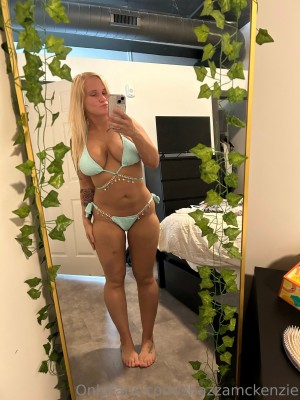 Shazza Mckenzie Photo #16