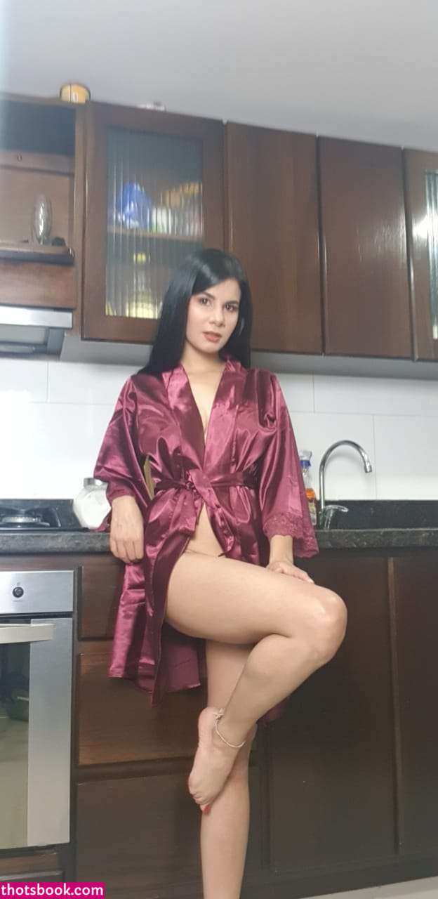 Amanda Rabbit Photo #38