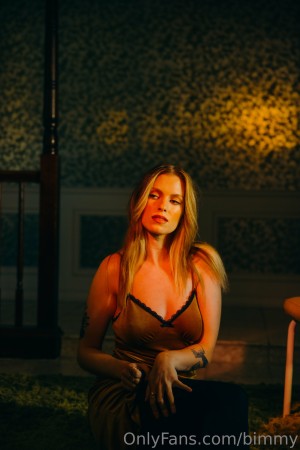 Barbara Dunkelman Photo #204