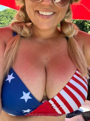 Jadescorner8086 Photo #27