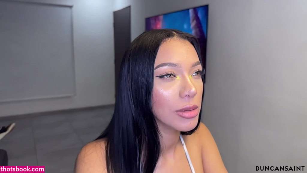 Amanda Rabbit Photo #90