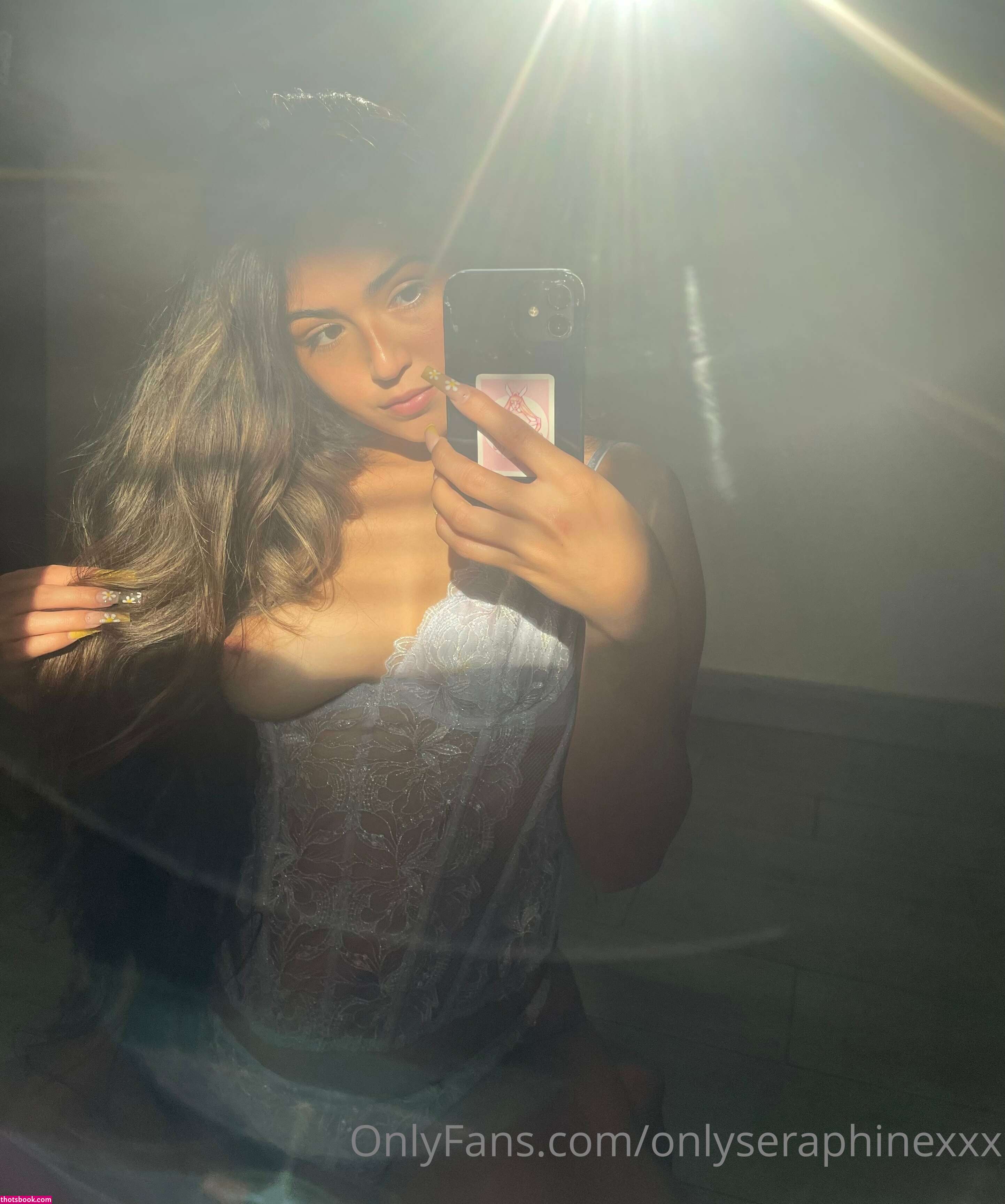 onlyseraphinexxx Photo #272