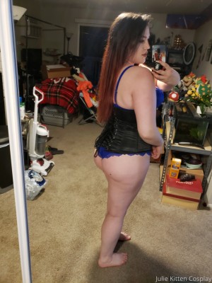 Pixelxkitten Photo #5