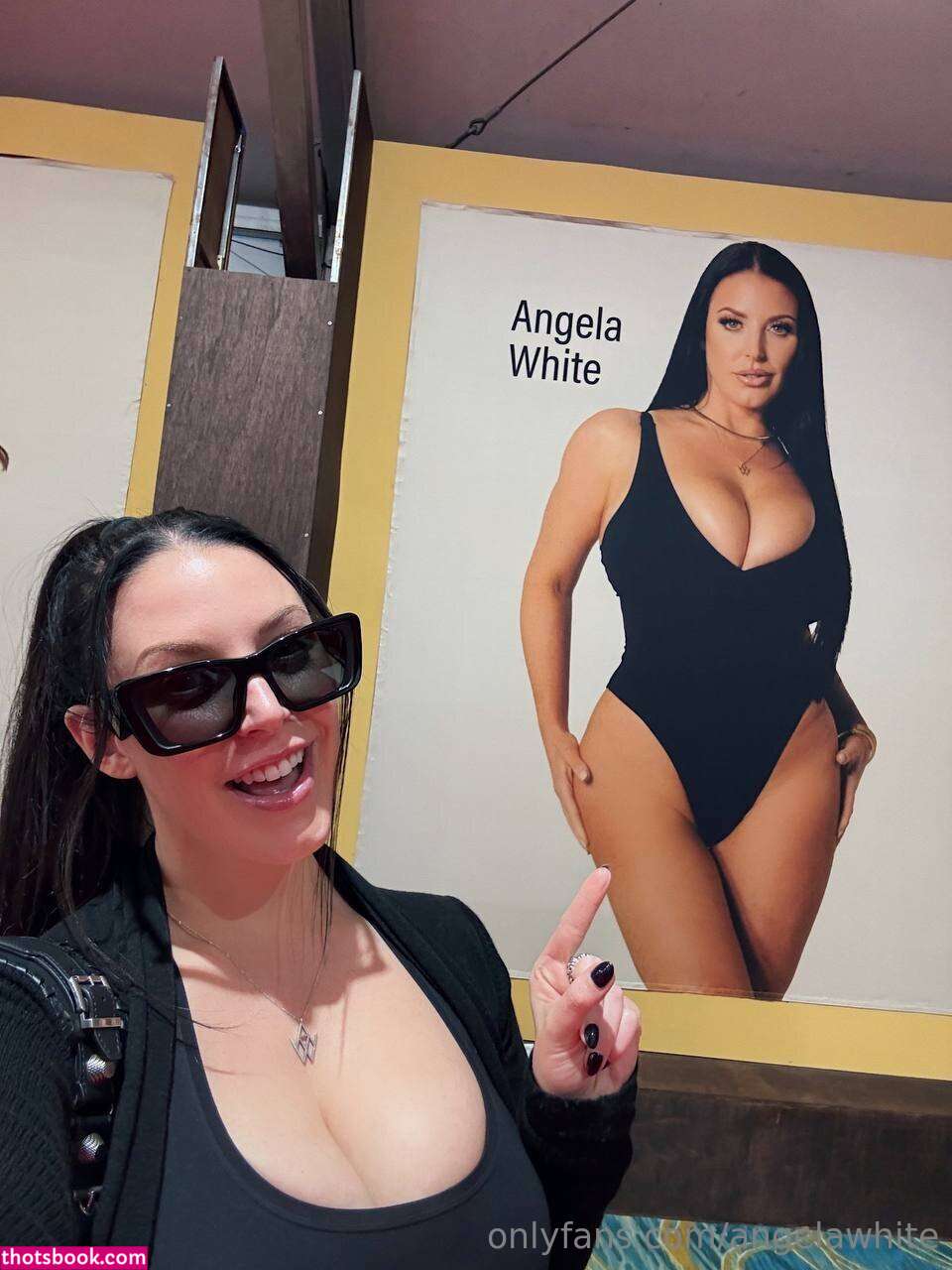 Angela White Photo #251