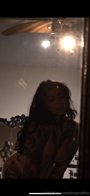 sinnersafina Photo #41