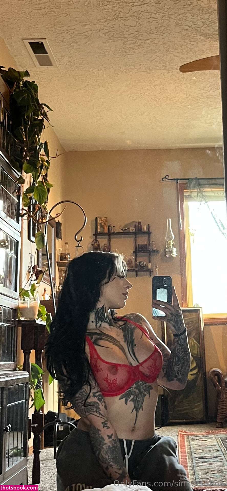 sinnersafina Photo #43