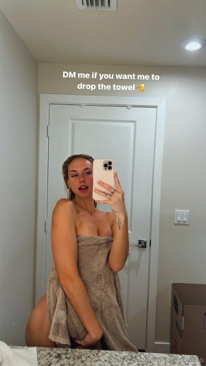 Taylor Gallo Photo #180