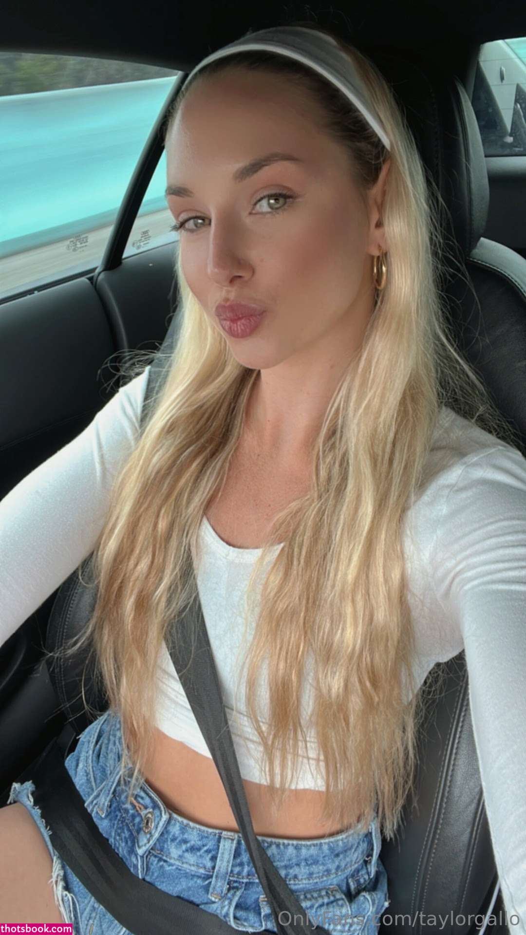 Taylor Gallo Photo #210