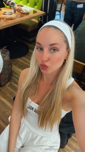 Taylor Gallo Photo #228