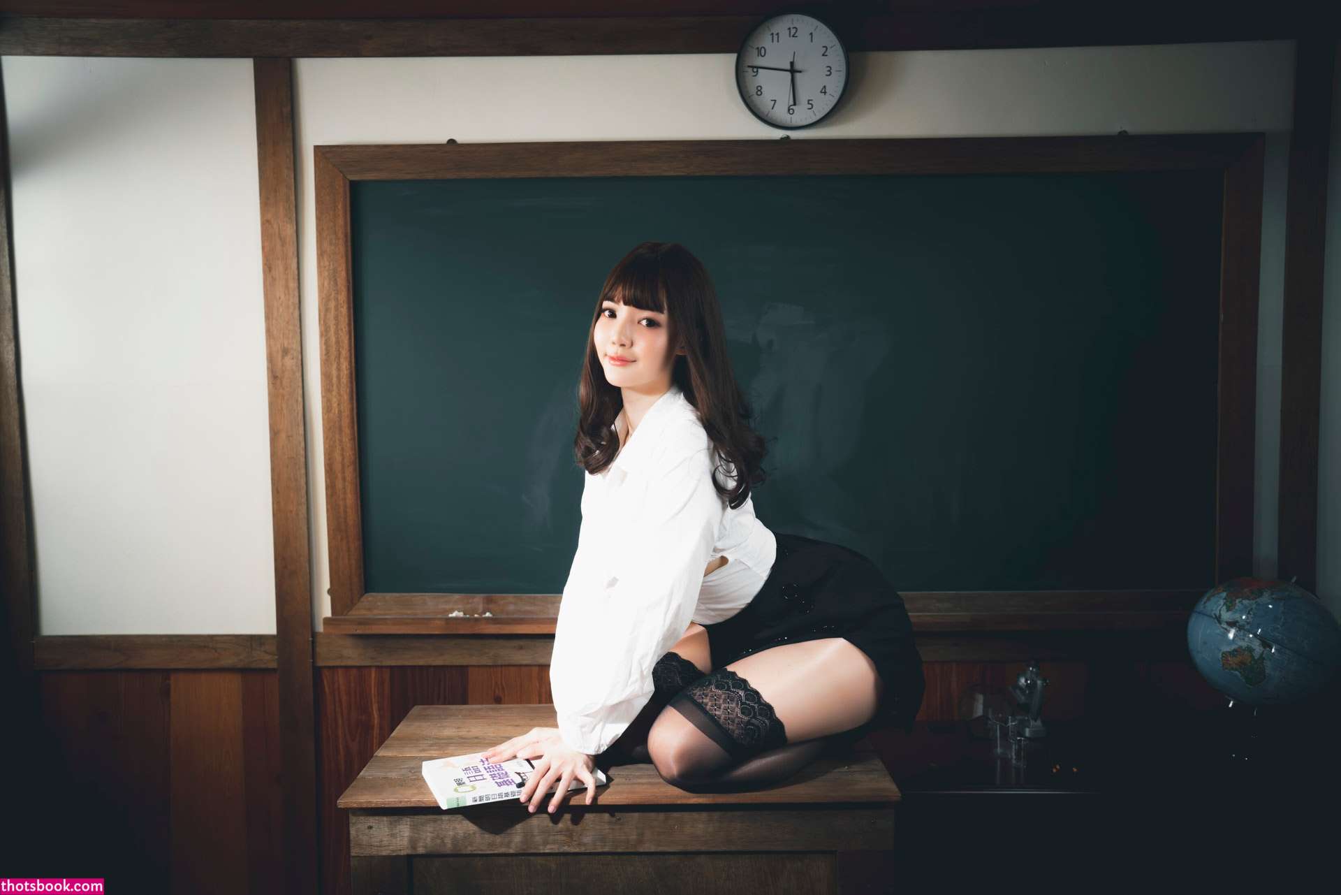 Ying Tze Photo #197